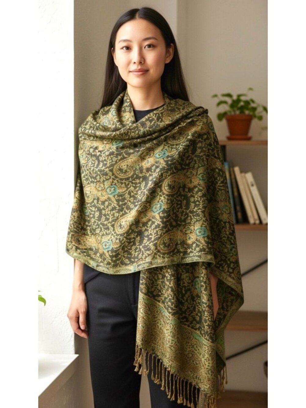Pashmina Wrap Shawl Scarf Black & Green Paisley Fashion Scarf Reversible